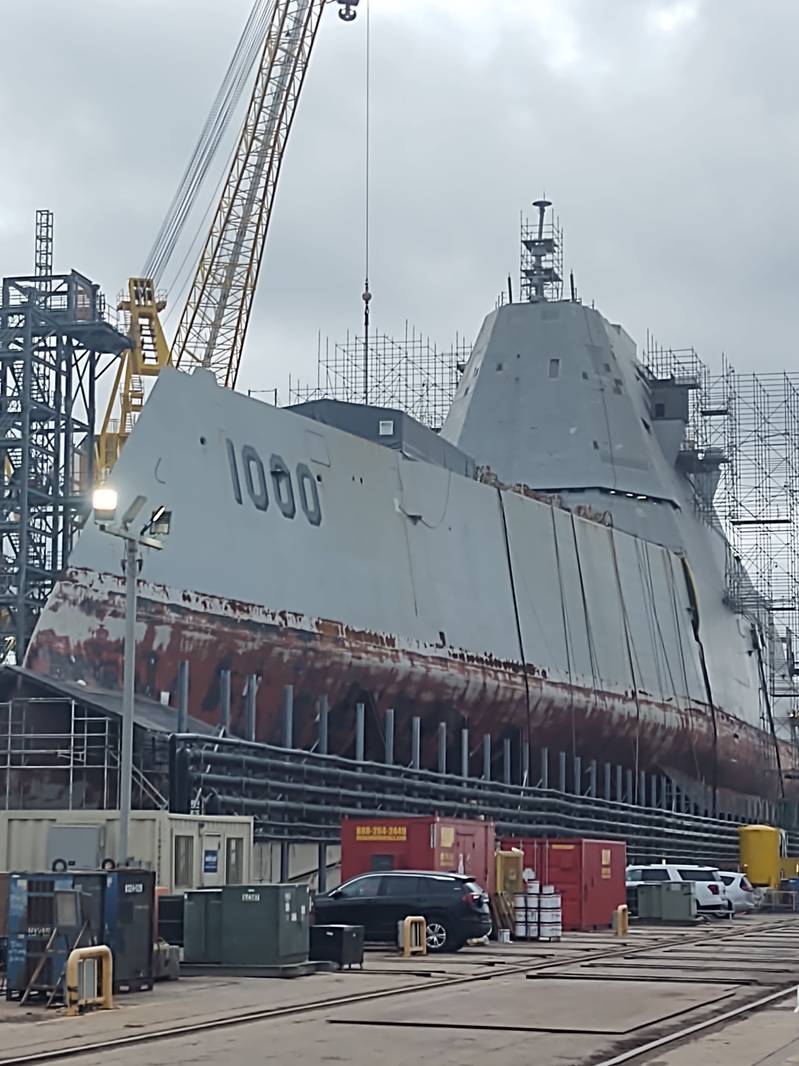 USS Zumwalt Modified For Hypersonic